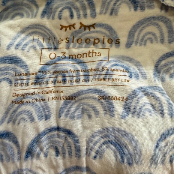 Little Sleepies Blue Rainbow Zippy - Picture 10 of 10